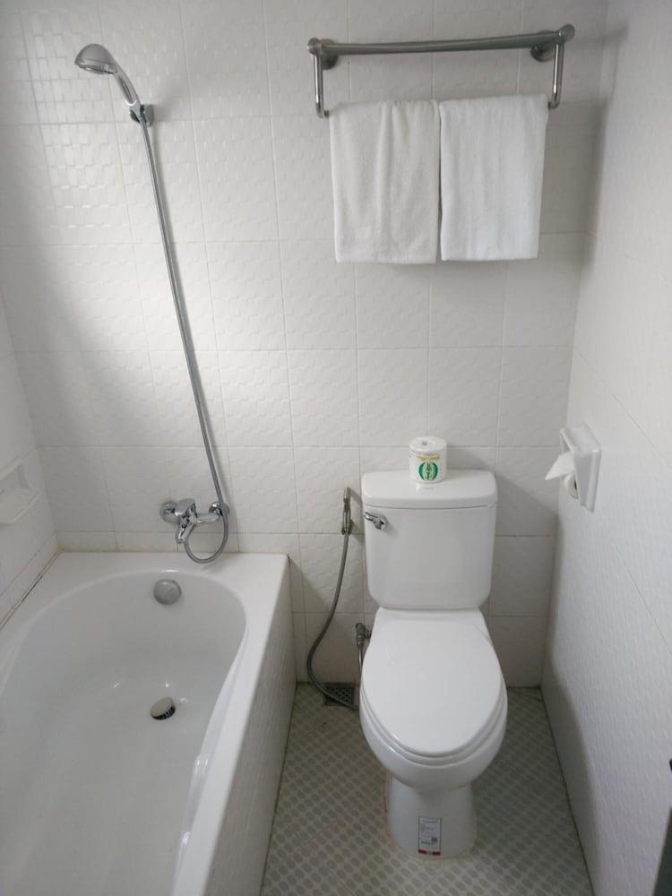 מנדלאי Hotel Nylon מראה חיצוני תמונה