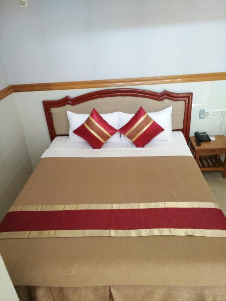 מנדלאי Hotel Nylon מראה חיצוני תמונה