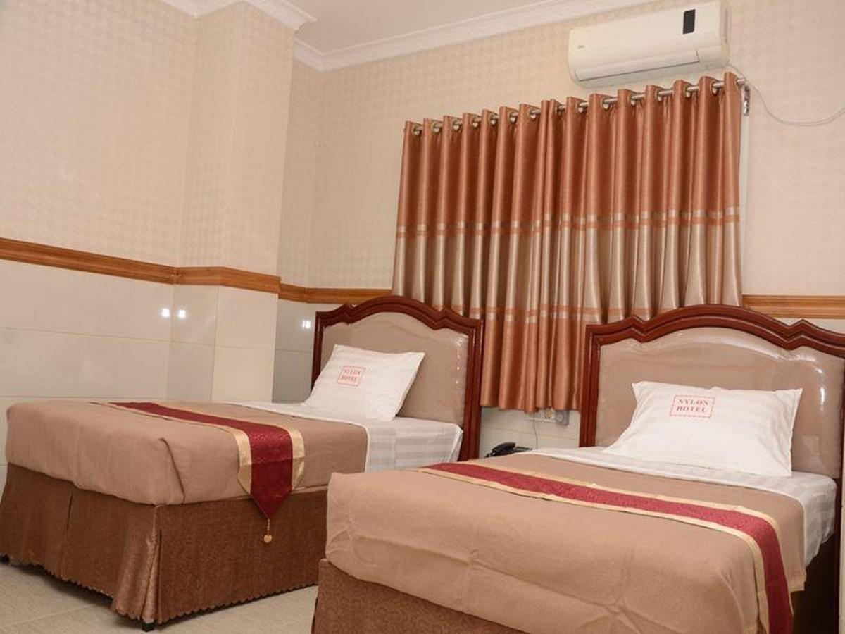מנדלאי Hotel Nylon מראה חיצוני תמונה