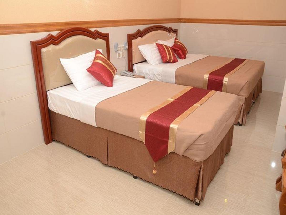 מנדלאי Hotel Nylon מראה חיצוני תמונה