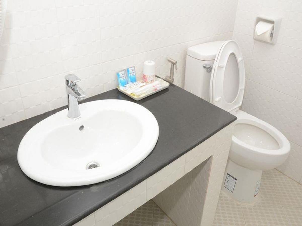 מנדלאי Hotel Nylon מראה חיצוני תמונה