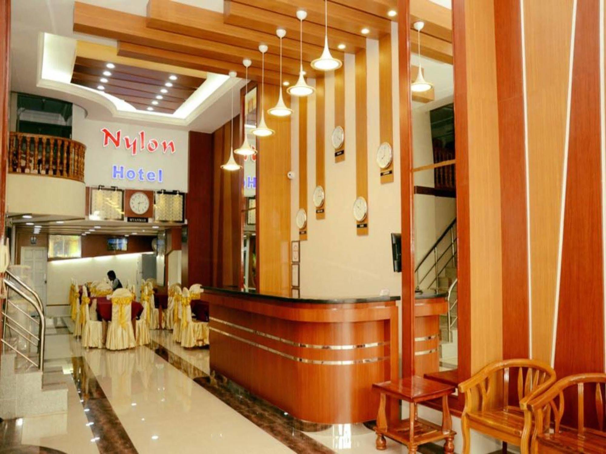 מנדלאי Hotel Nylon מראה חיצוני תמונה